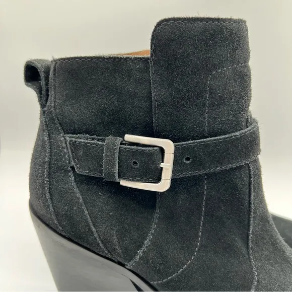 Antonio Melani Peatrie Suede Buckle Detail Casual Western Booties Size 9