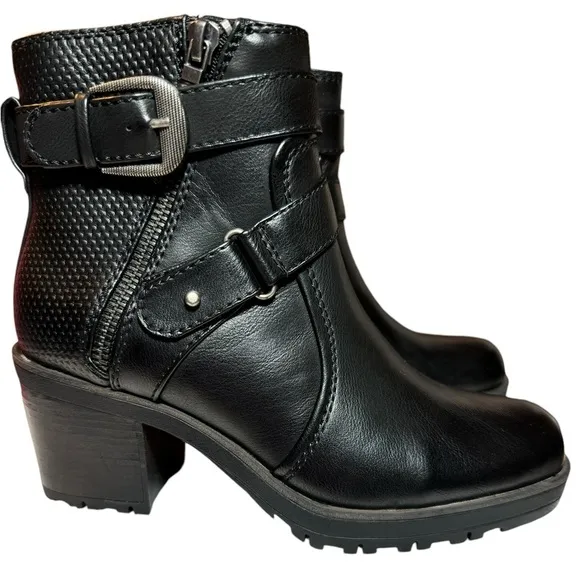 Bare Traps Towanda  Lug Sole Booties size 5.5