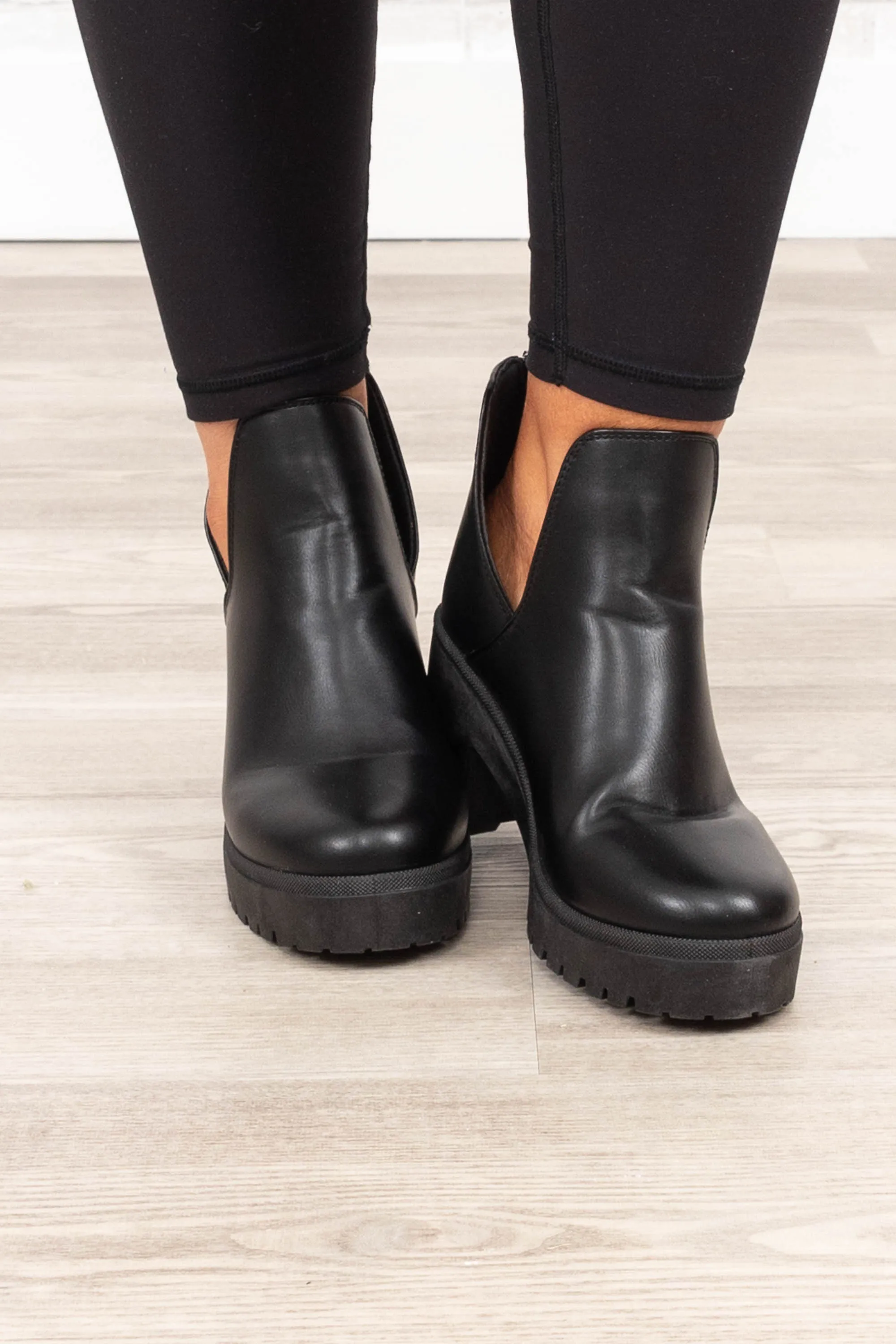 Big Steps Booties, Black