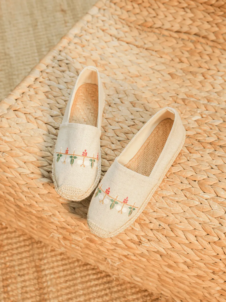 Blossom Embroidered Linen Espadrilles - Beige