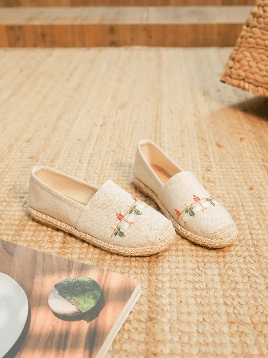 Blossom Embroidered Linen Espadrilles - Beige