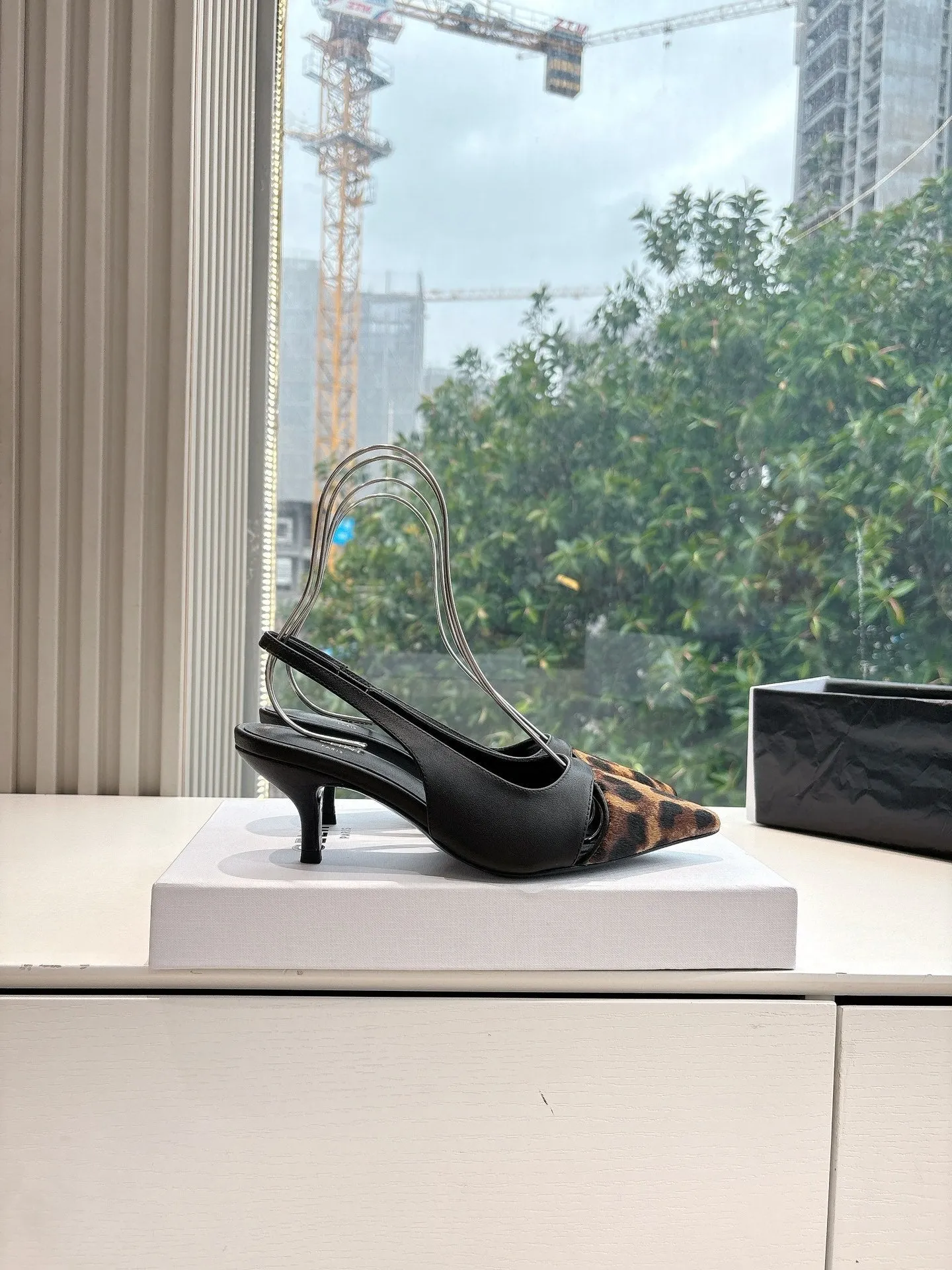 CELINE Slingback  Leopard Black Leather 285983