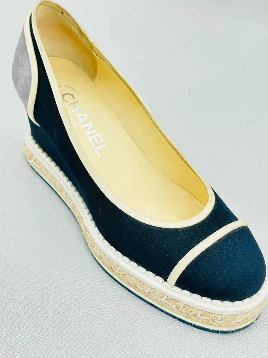 CHANEL Espadrille Navy Blue Wedges 36