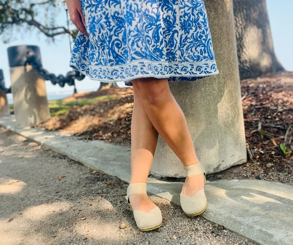 Charleston Shoe Co. Chloe Closed-Toe Sandal