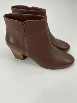 Crown Vintage Booties Size 11