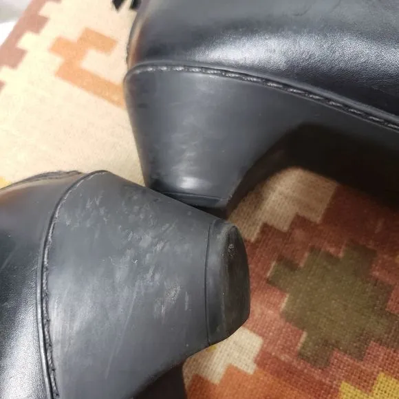 Dansko Bonita Bootie Size 5.5-6