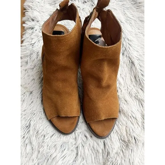 Dolce Vita Suede Pee Toe Zipper SIde Block Heel Booties EUC Size 10