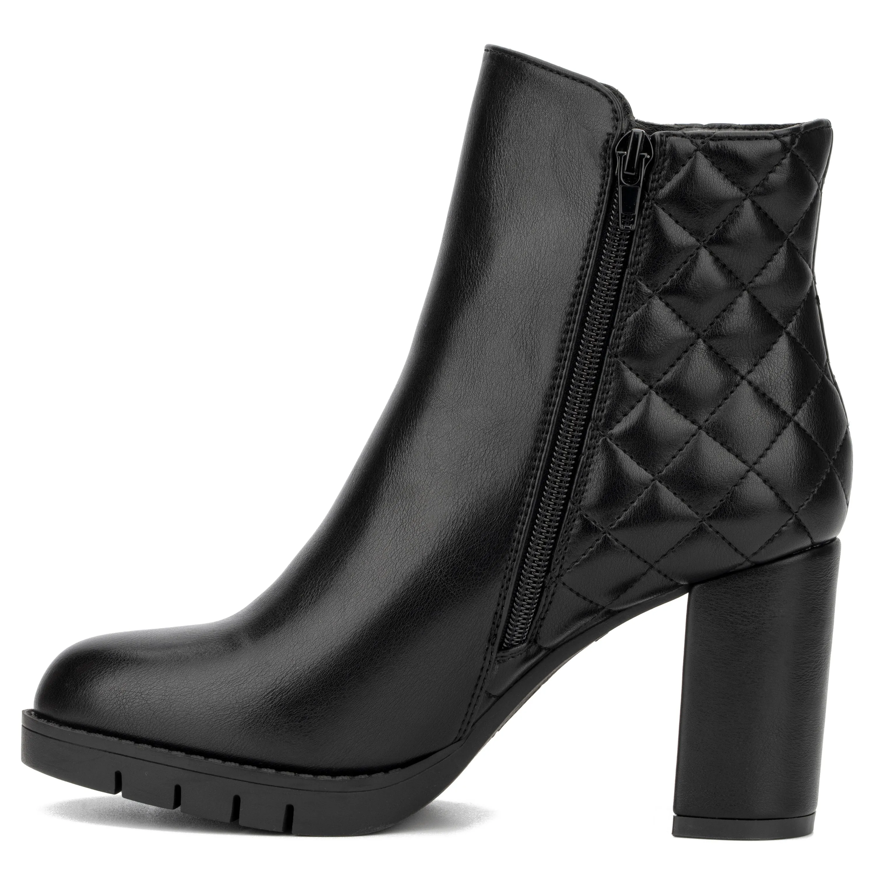 Emmalynn Diamond Pattern Booties