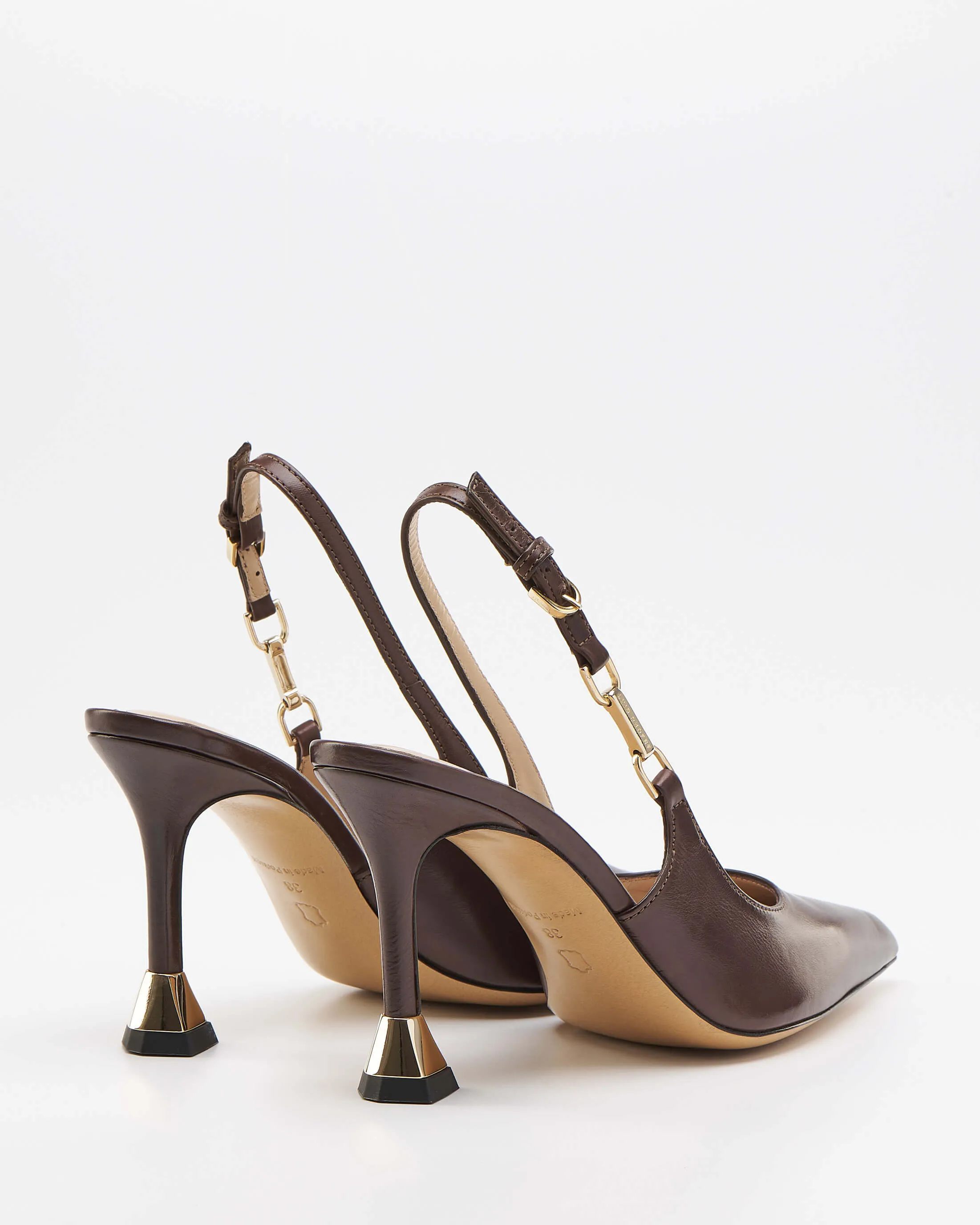 Femme Fatal Brown