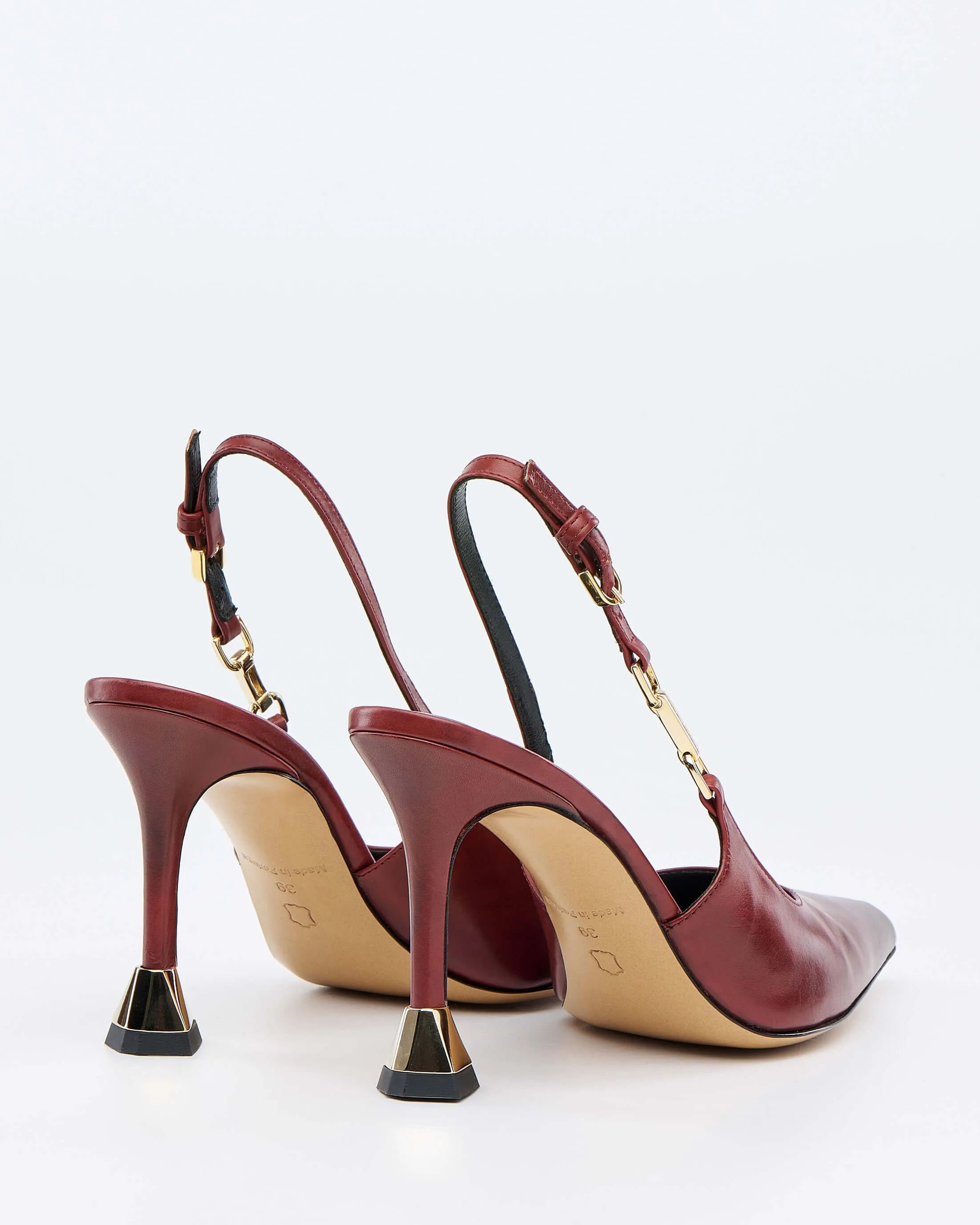 Femme Fatale burgundy