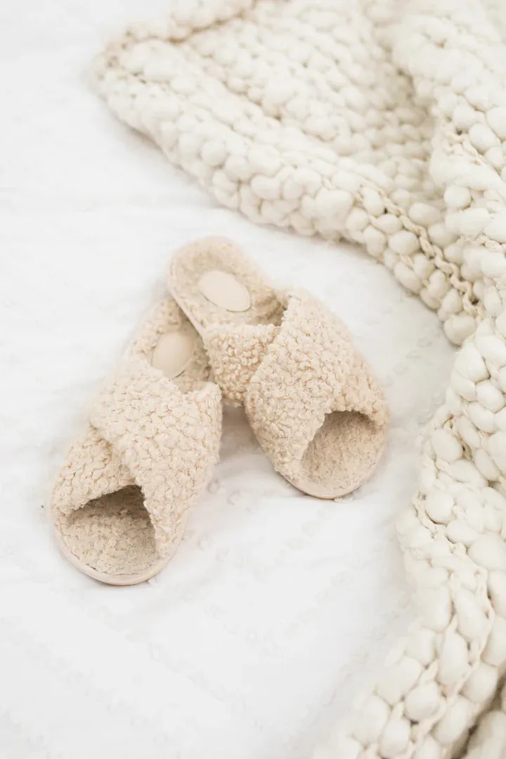 Fuzzy Slide Slipper M/L