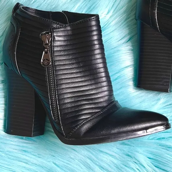 G BY GUESS Moto Biker Block Heel Booties Womens 6.5