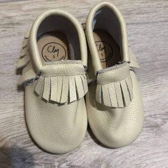 Grow with me baby shoe bundle polo/ converse not included clay/Toms preloved ❤️