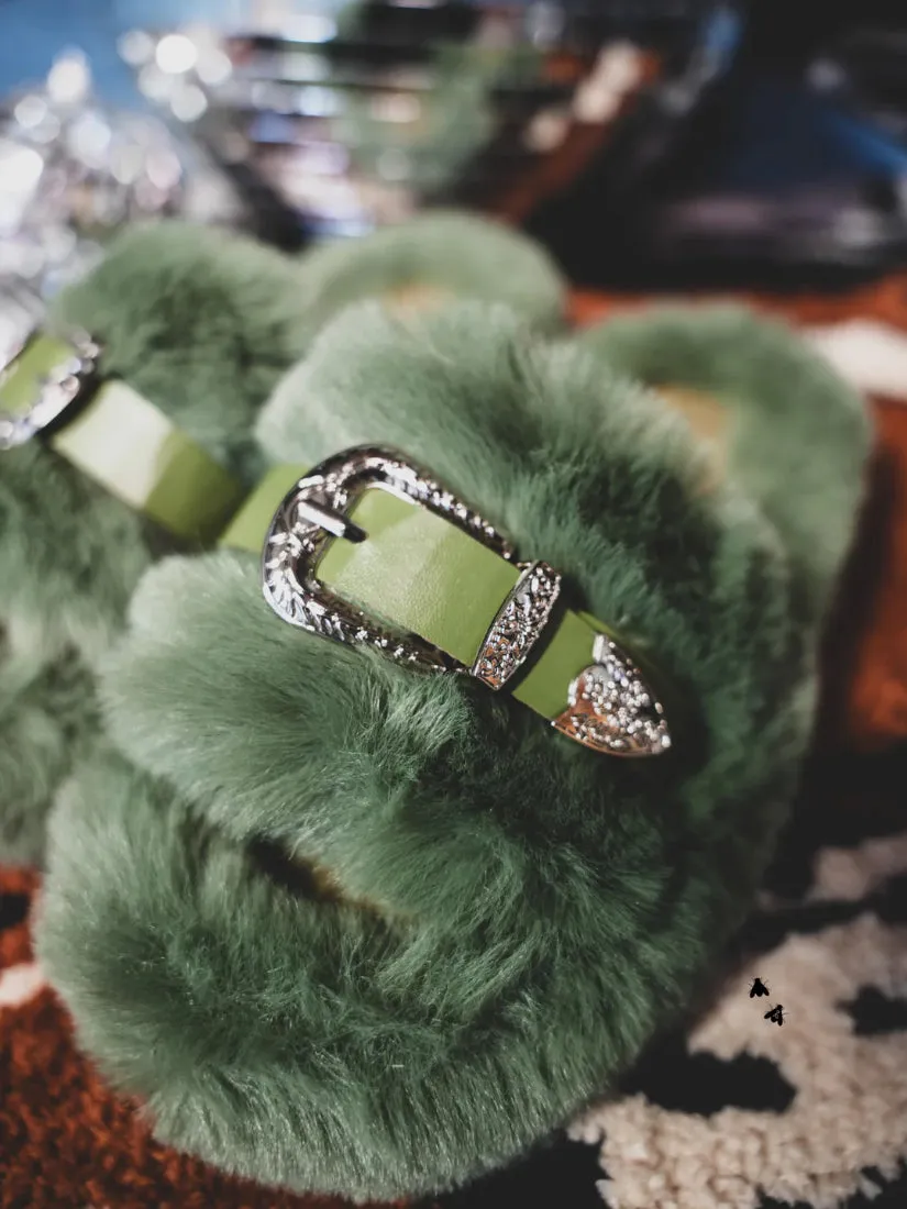 Home Buckle Slippers Black/Green