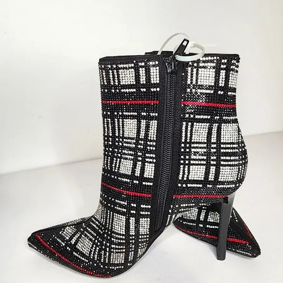 INC Reisa4 Womens Rhinestone Plaid Pointed toe Booties in Size 5.5