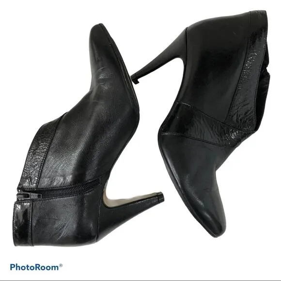 Jonak Paris Black Leather Heels Booties