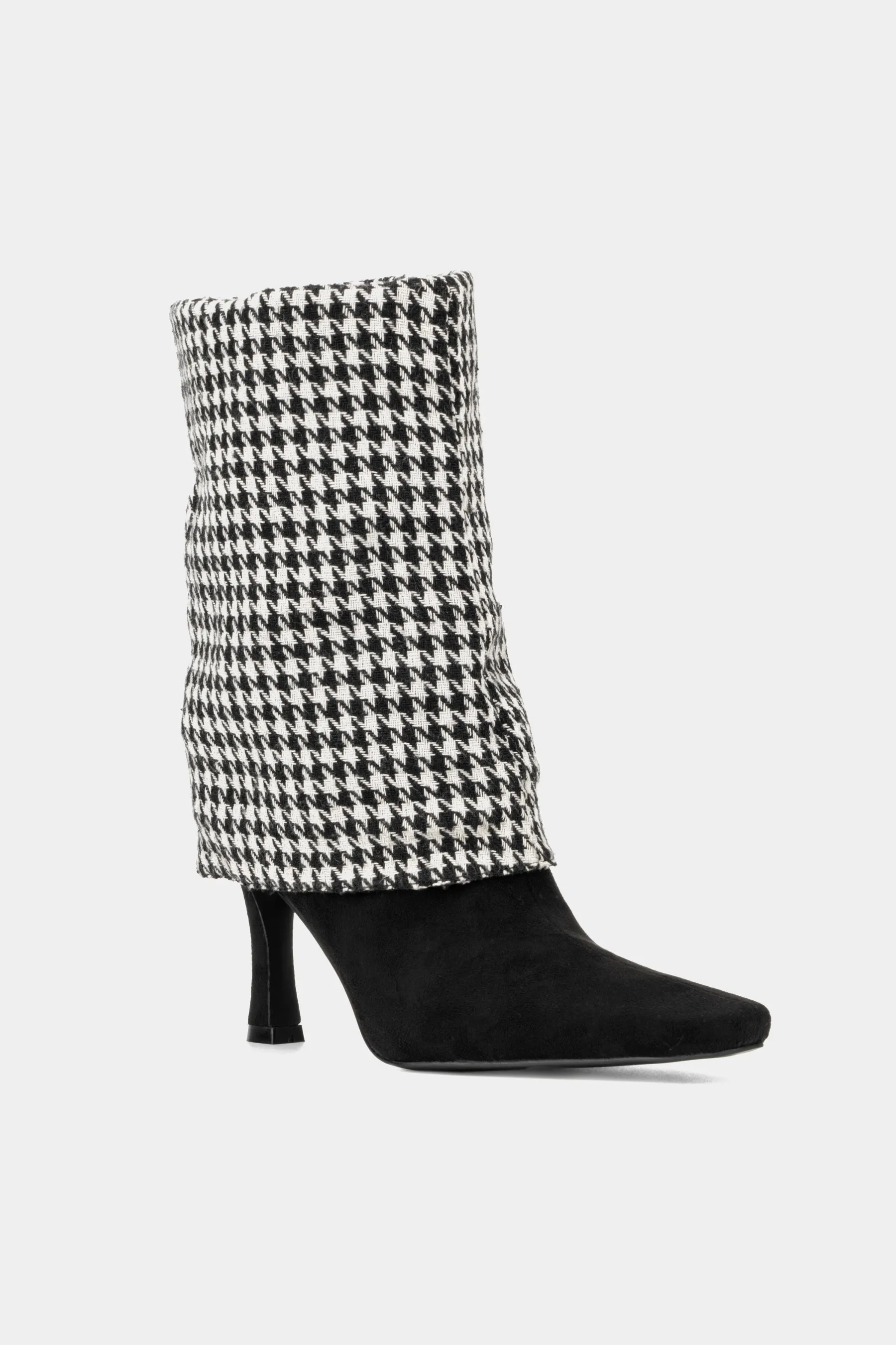 Kalissa Foldable Booties