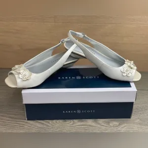 KAREN SCOTT Irmaa Slingback Peep-Toe Pumps size 8 NIB!