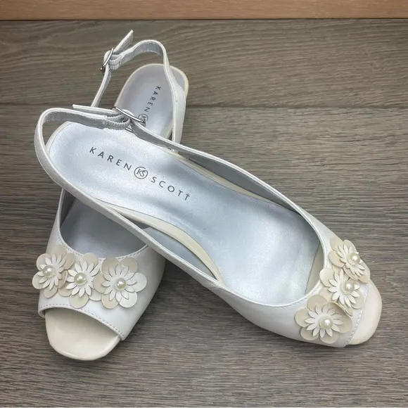 KAREN SCOTT Irmaa Slingback Peep-Toe Pumps size 8 NIB!