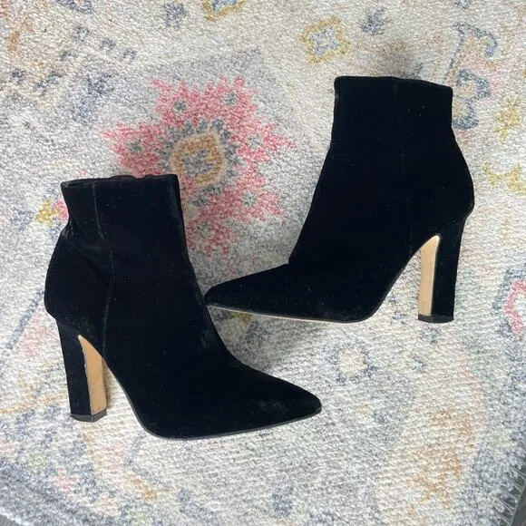 Mark Fisher Mayae Women's Black Velvet Pointed Toe Ankle Booties Size 6