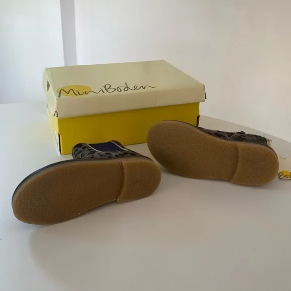 Mini Boden Leopard Print Booties