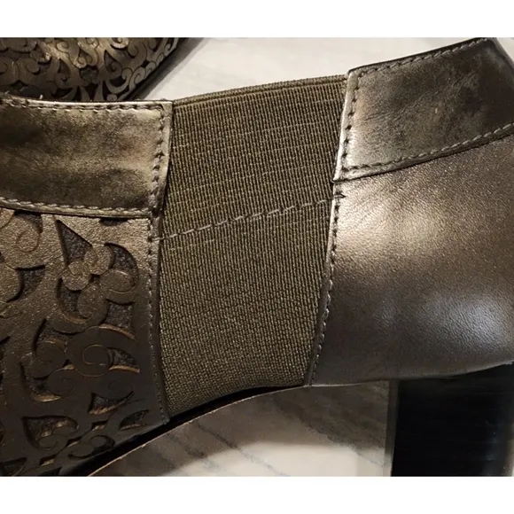 New Brighton Rhythm Leather Lace Design Laser Cut Booties Heels Size 8 1/2