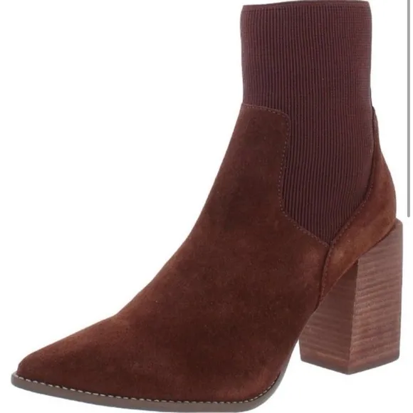 New in Box▪️Steve Madden▪️Arrange Suede Pointed Toe Booties▪️Sz 5.5▪️$99 Retail