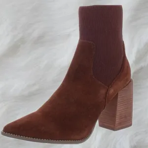 New in Box▪️Steve Madden▪️Arrange Suede Pointed Toe Booties▪️Sz 5.5▪️$99 Retail