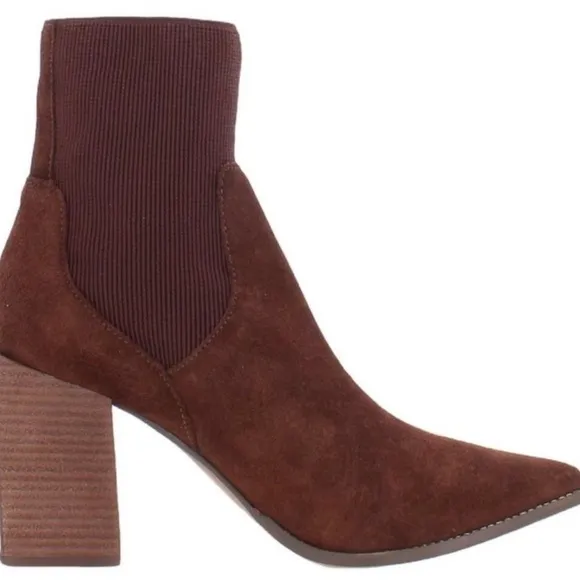 New in Box▪️Steve Madden▪️Arrange Suede Pointed Toe Booties▪️Sz 5.5▪️$99 Retail