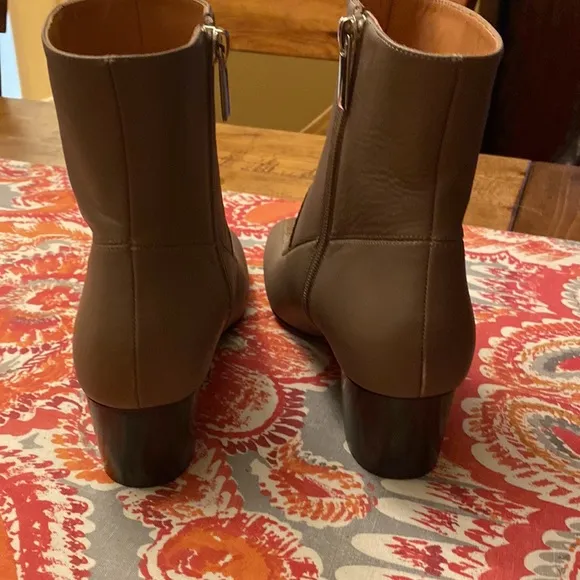 New: Rachel Comey Taupe Booties size 37.5