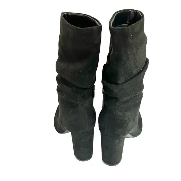 Nine West Denner Black Faux Suede Slouchy Pointed Toe Heeled Booties Size 6.5M