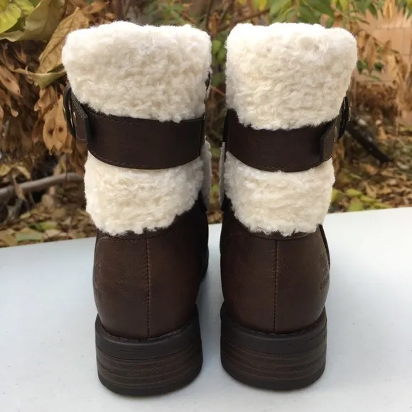NWOT Globalwin Faux Shearling Collar Ankle Boot