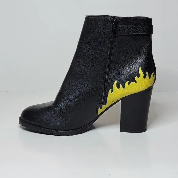 PARKER &amp; SKY Black leather stacked heel booties size 9.5