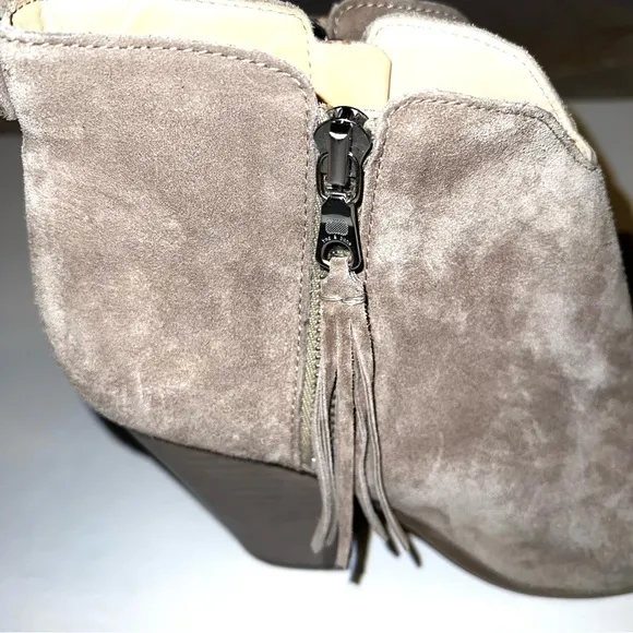 rag &amp; bone Margot Beige Suede Double Zipper Ankle Booties Sz 39