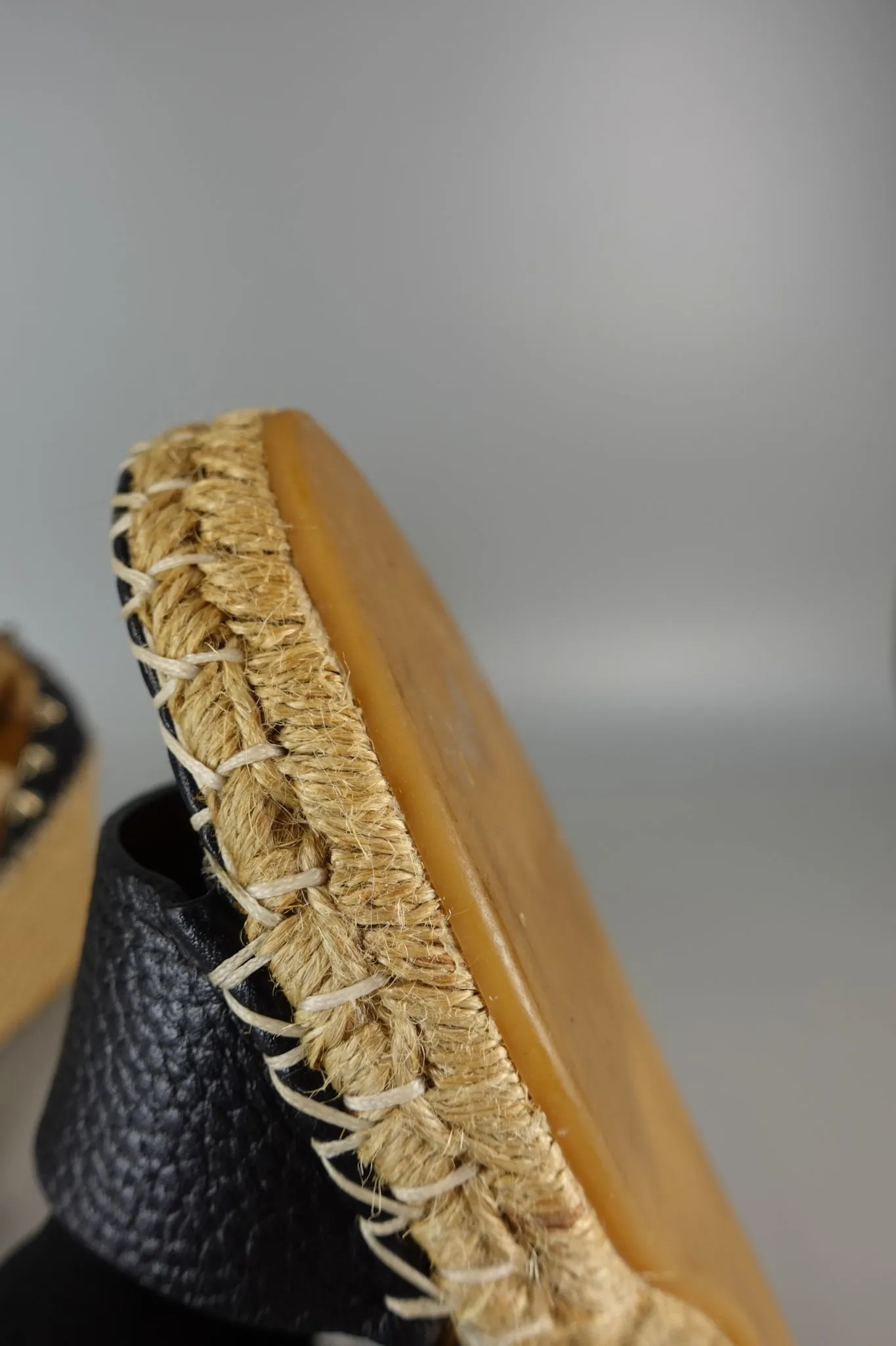 Rockstud Ankle Strap Espadrille Wedge in Black Grainy Calfskin Size 40 (26cm)
