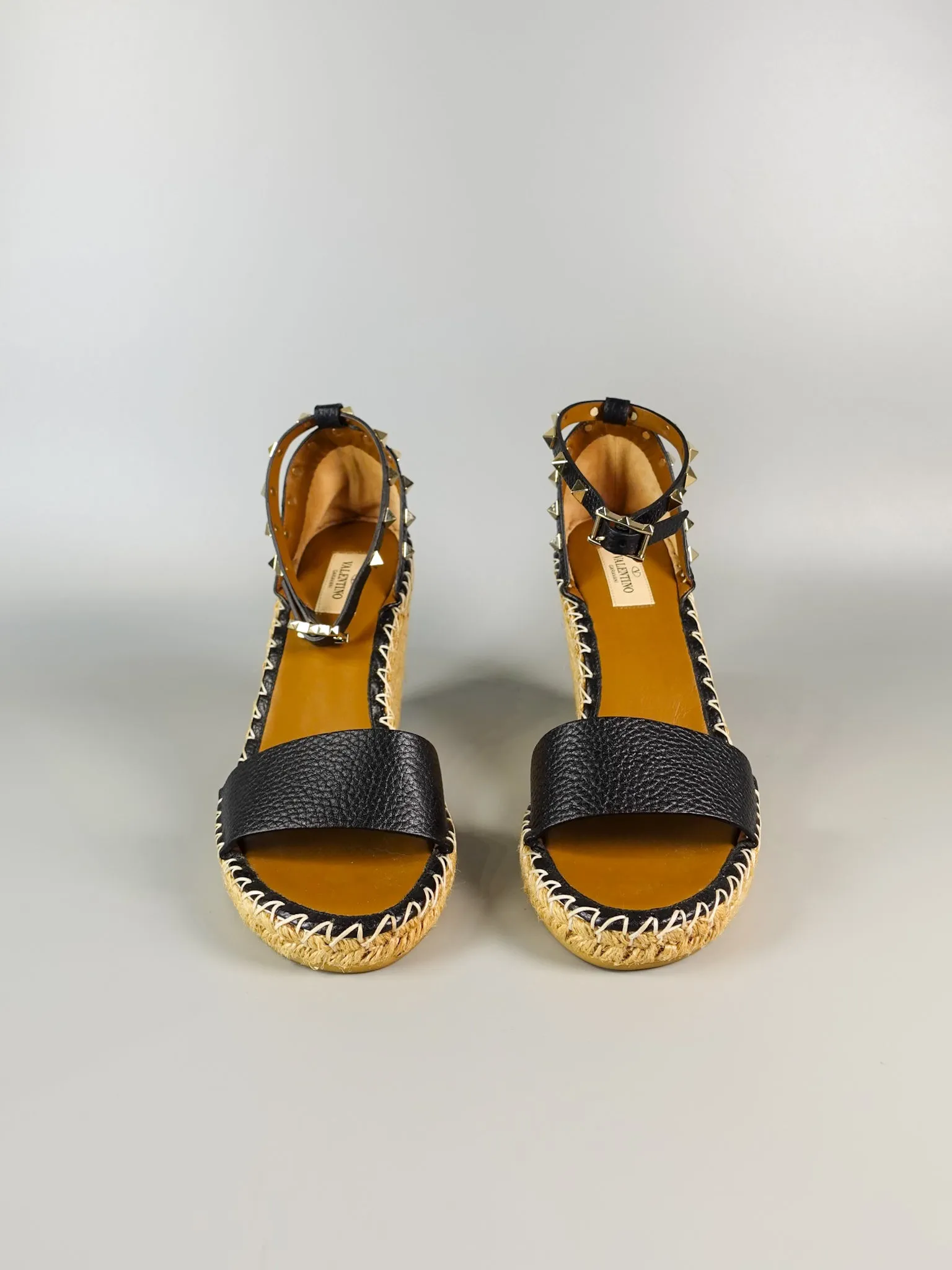 Rockstud Ankle Strap Espadrille Wedge in Black Grainy Calfskin Size 40 (26cm)