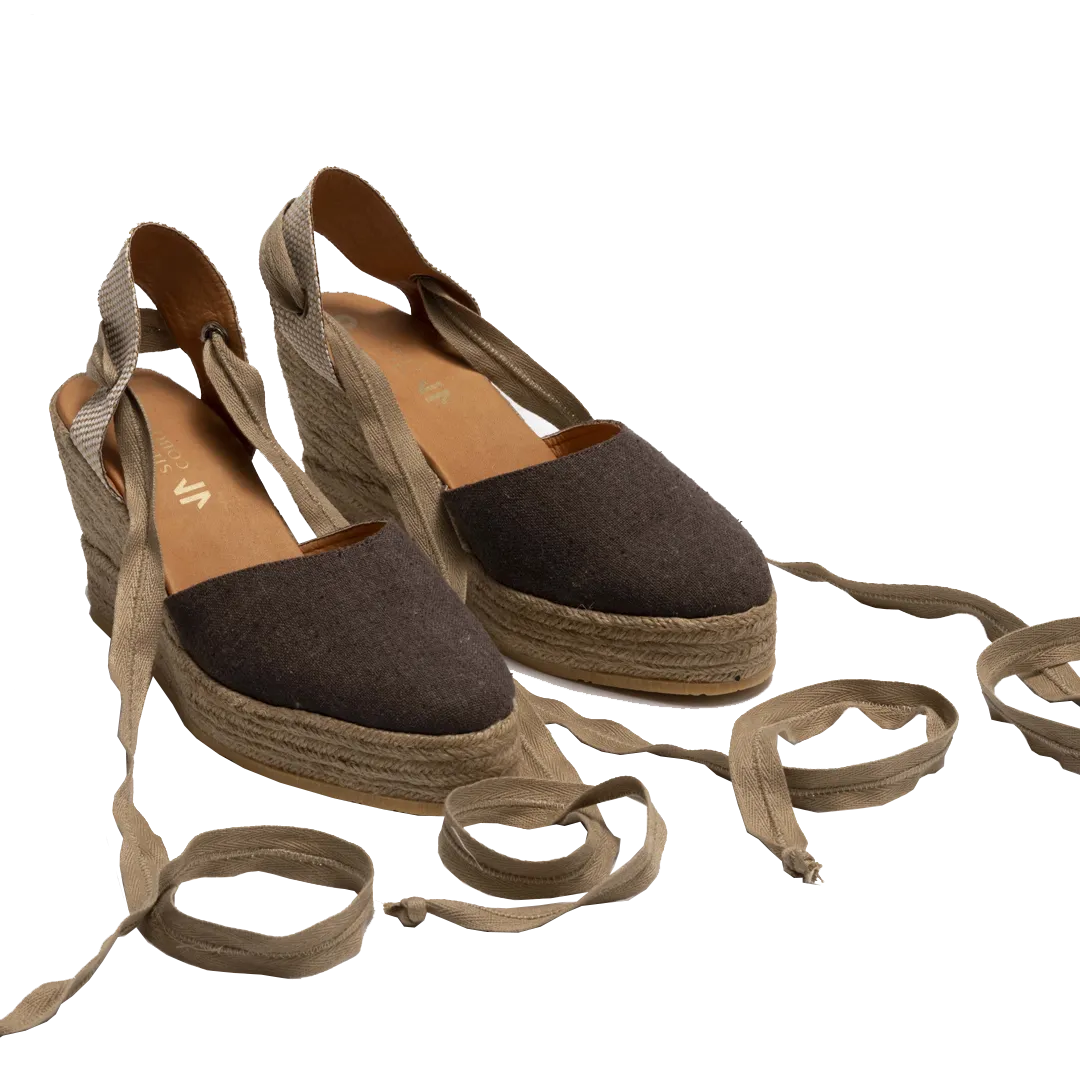 Silvia Cobos Flicker Brown