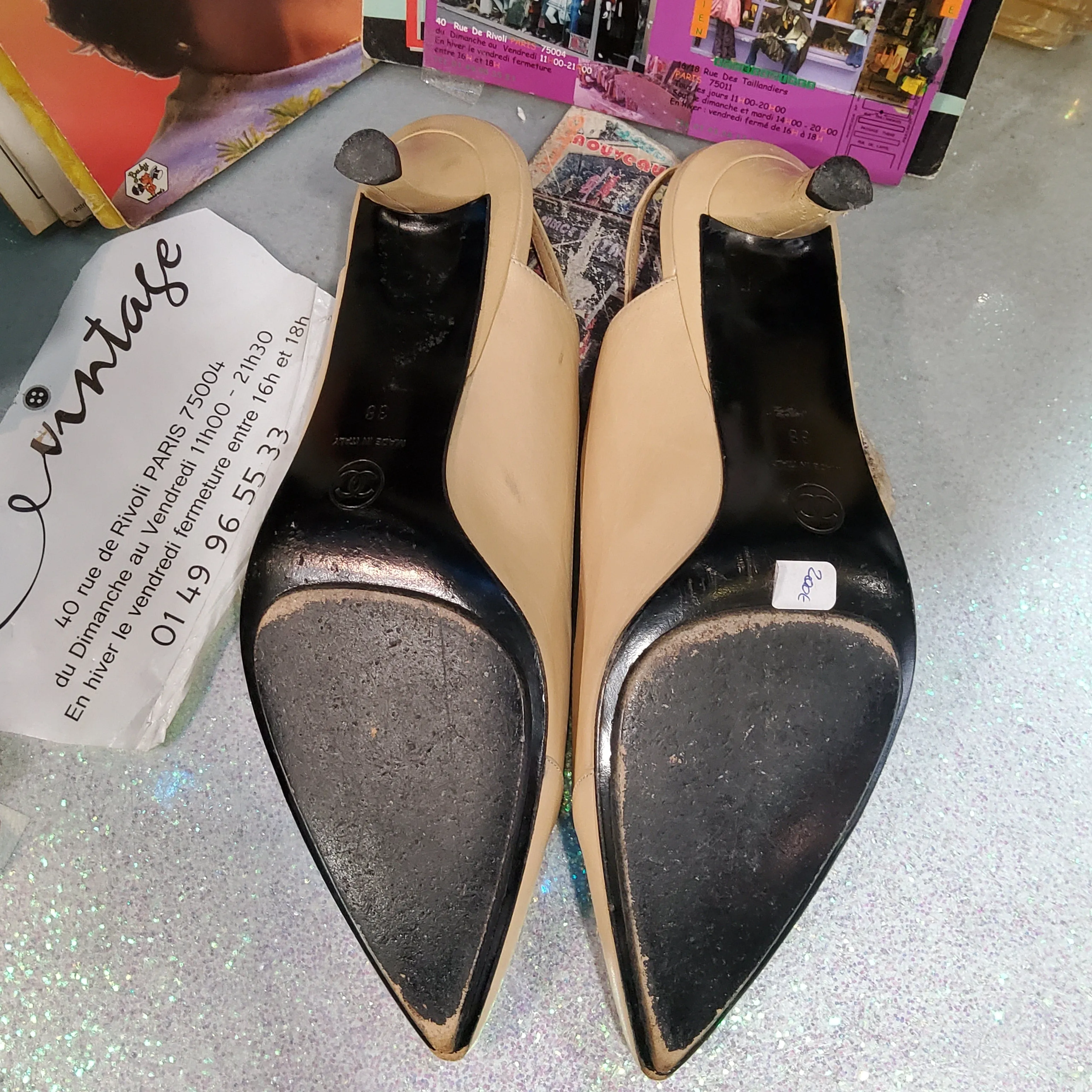 Slingback pumps