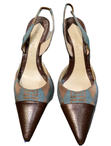 Slingback pumps