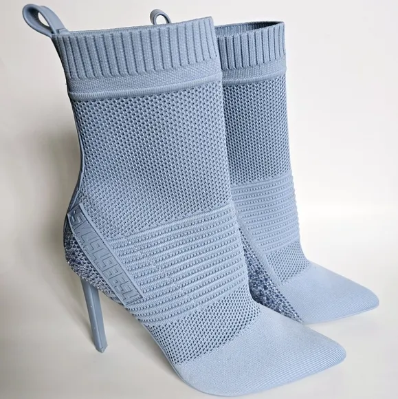 Steve Madden Maxwelle Booties Blue size 9