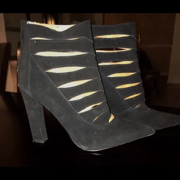Steve Madden Women’s Cardii Booties