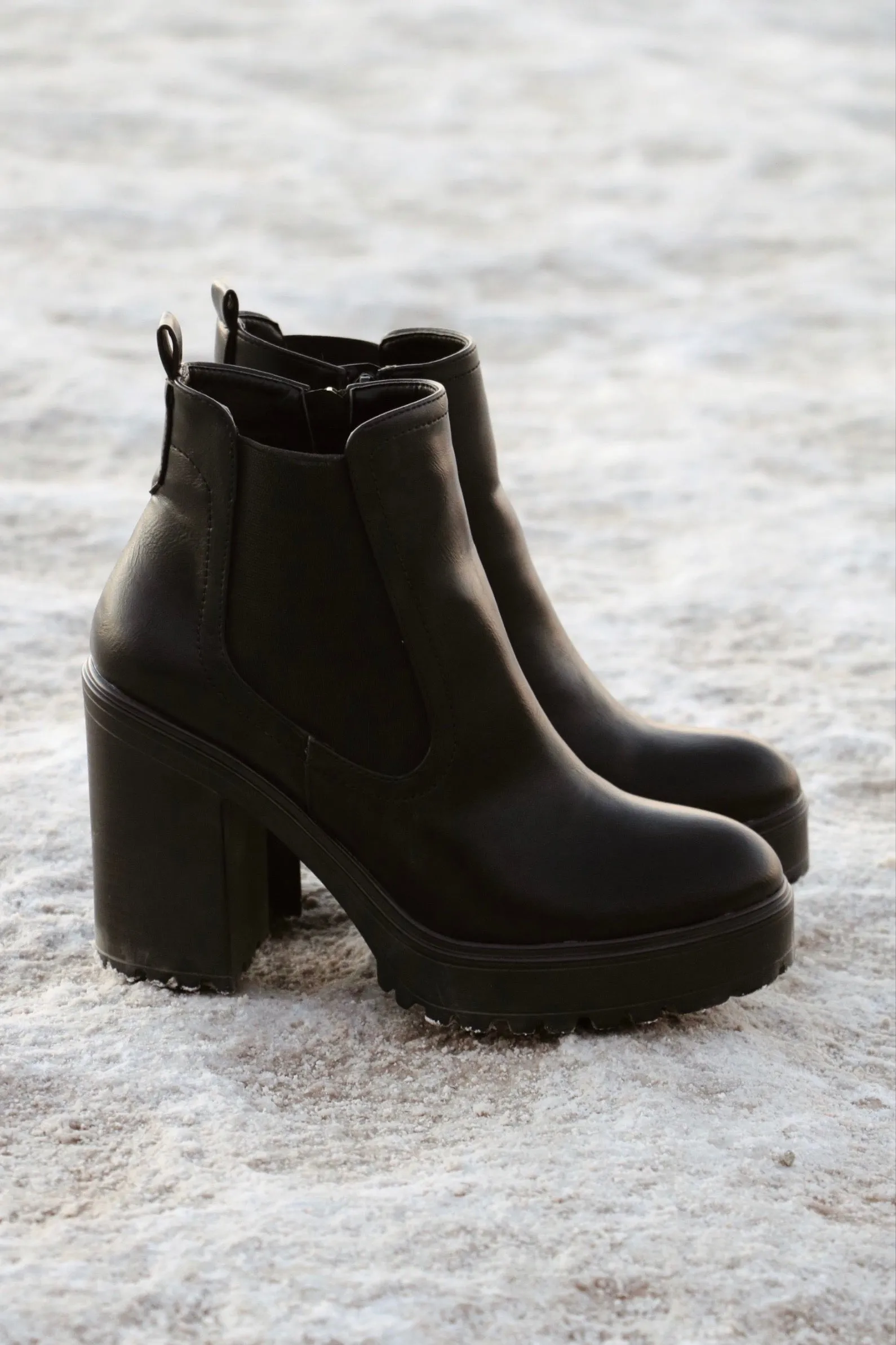 The Motto Black Booties