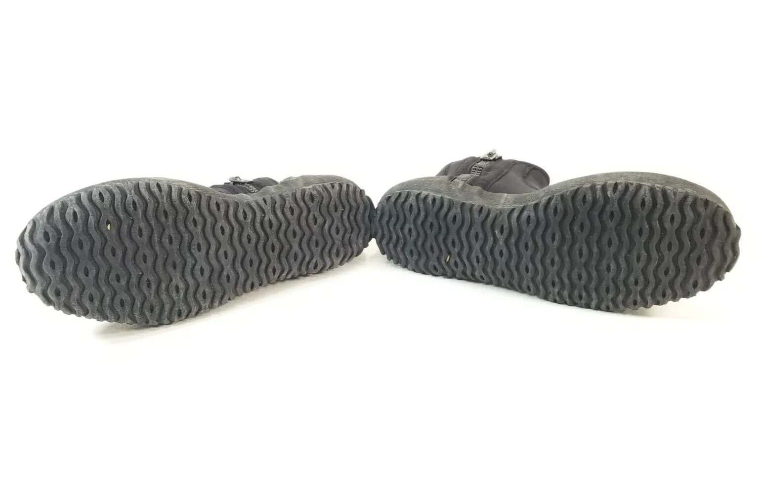 Tilos Titanium Zipper Neoprene Booties Boots 3mm SIZE 6 Scuba Dive