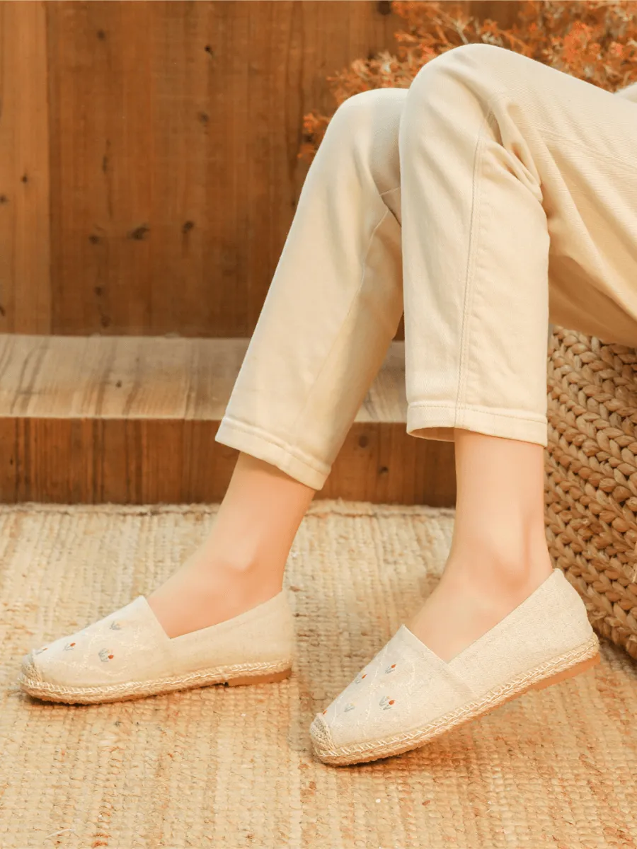 Twin Flower Embroidered Linen Espadrilles - Apricot
