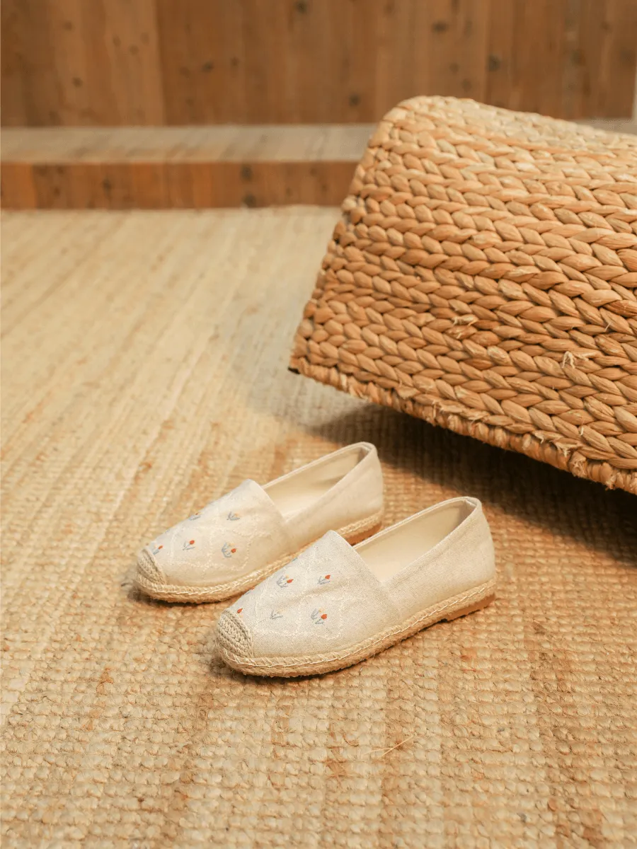 Twin Flower Embroidered Linen Espadrilles - Apricot