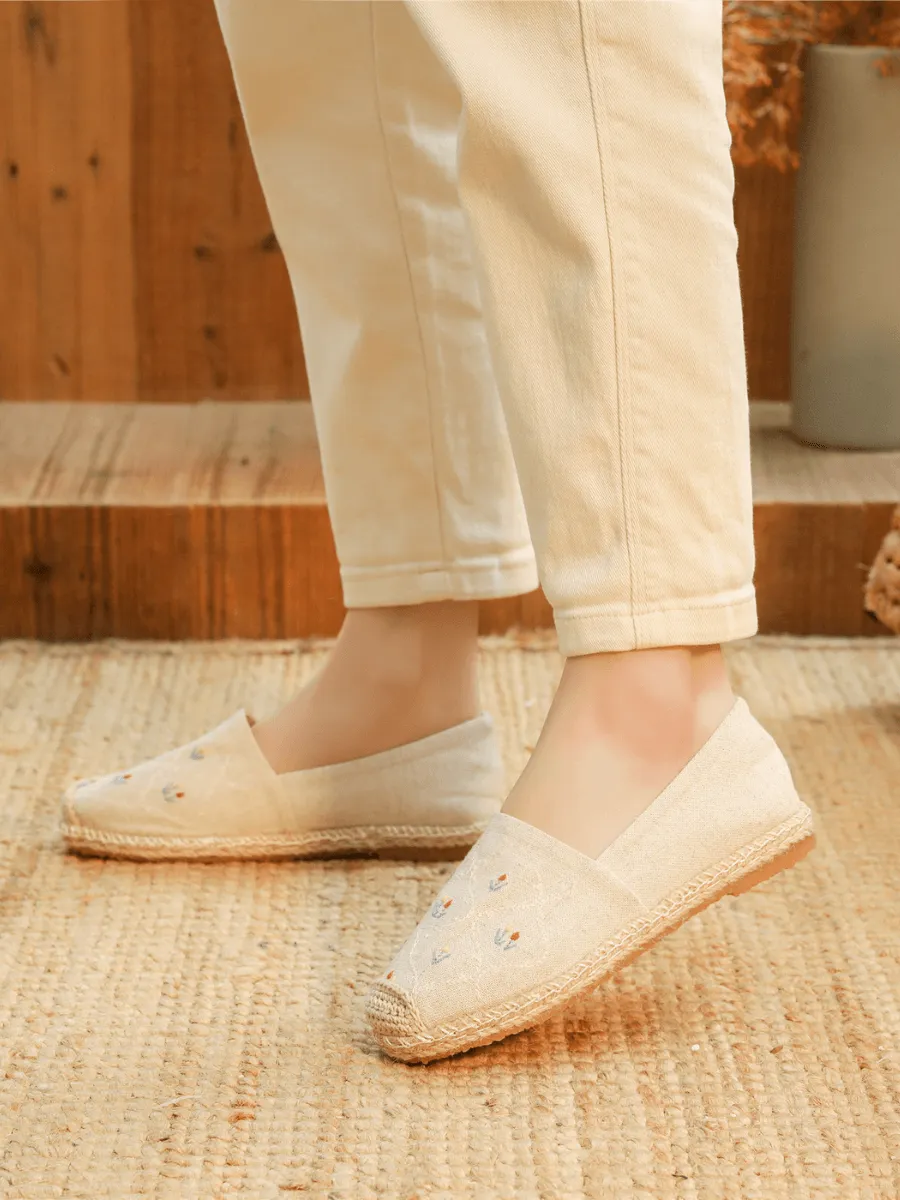 Twin Flower Embroidered Linen Espadrilles - Apricot