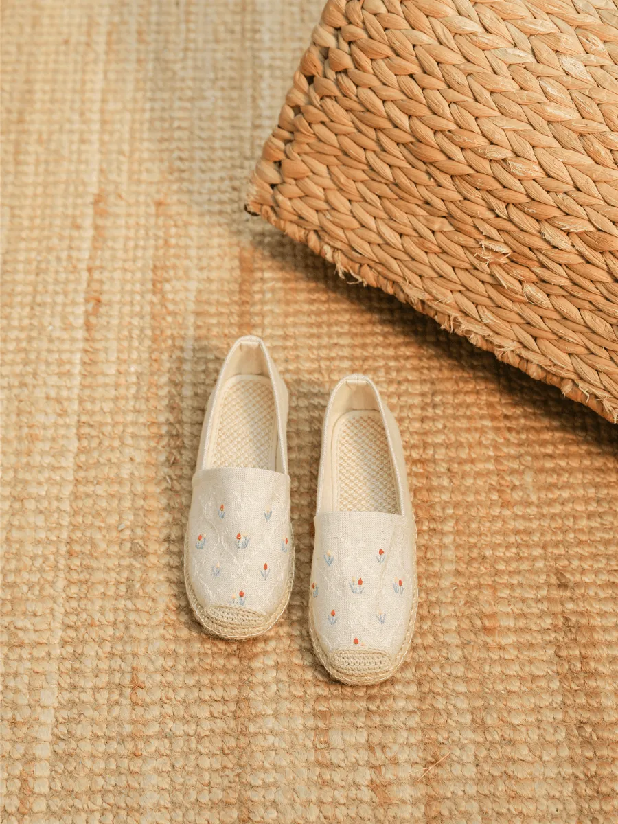 Twin Flower Embroidered Linen Espadrilles - Apricot