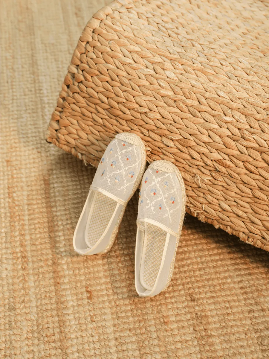 Twin Flower Embroidered Linen Espadrilles - White