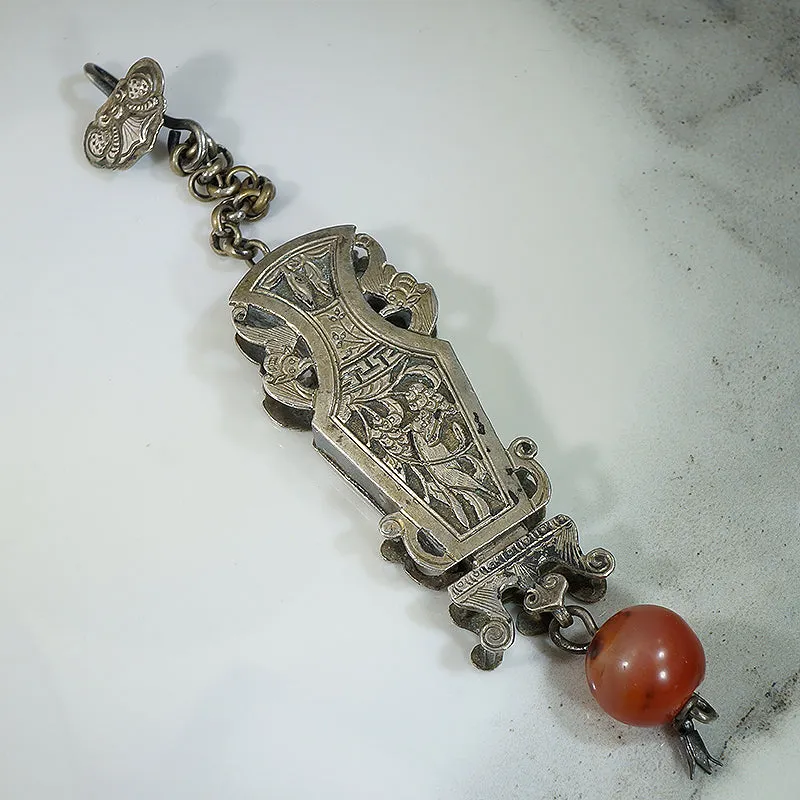 Vase Shaped Silver Chinese Needle Case