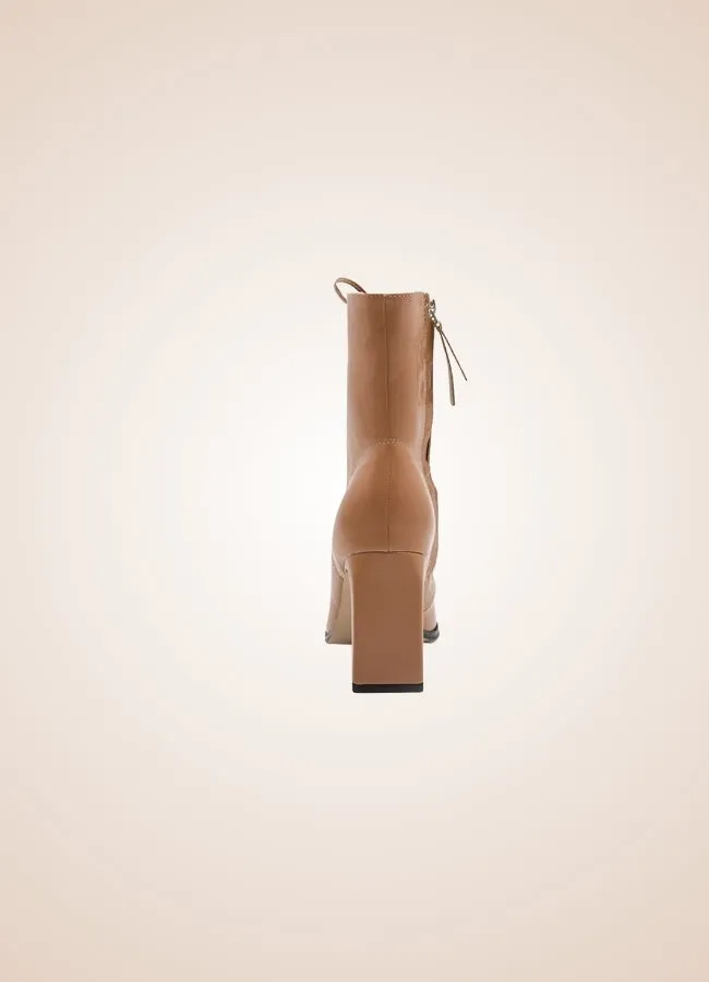 Victorian Pointed Toe Boots